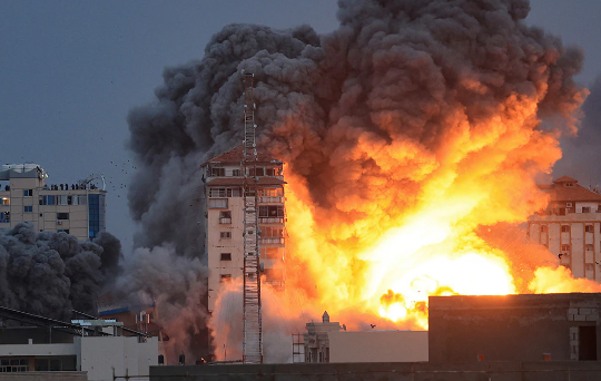 U.S. Helps Israel Against Hamas Attacks